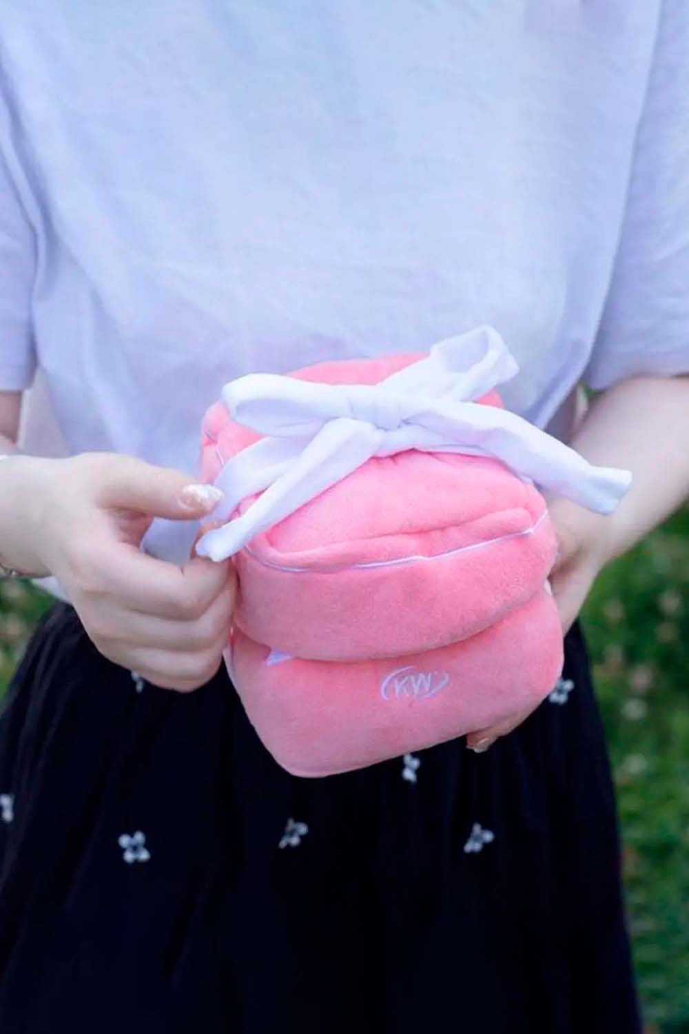 Peluche de anillo de diamantes brillantes