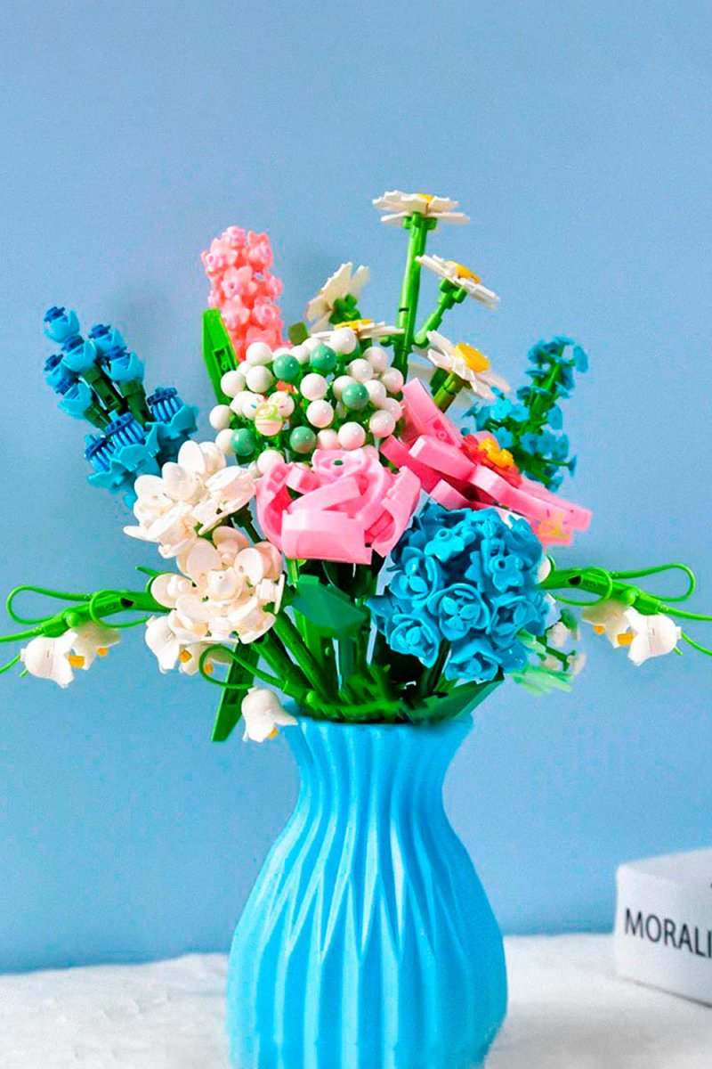 Azure Bliss Bouquet 🏵️ - Lovegentilezza